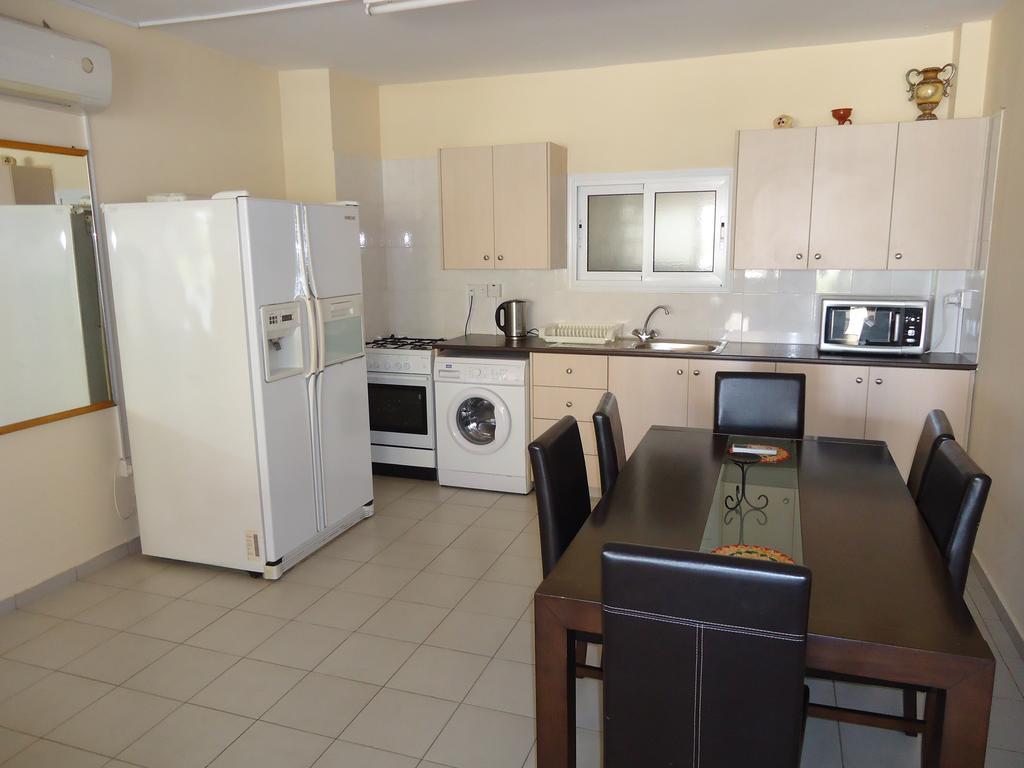 Marisa Hotel Apartments Айя Напа Екстериор снимка