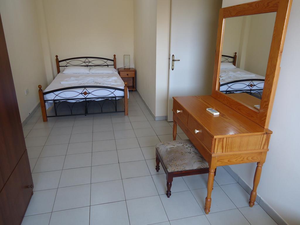 Marisa Hotel Apartments Айя Напа Екстериор снимка